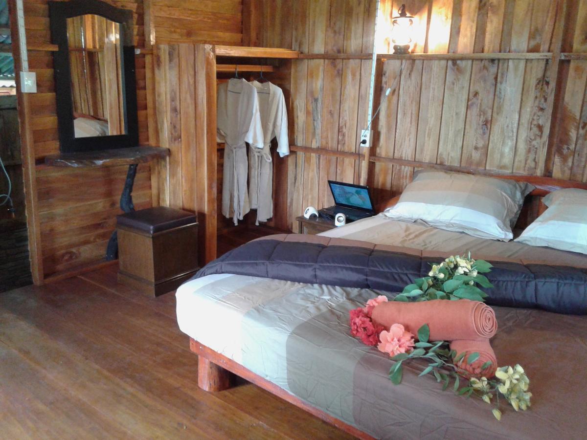 Friendly Koh Jum Hotel Exterior photo
